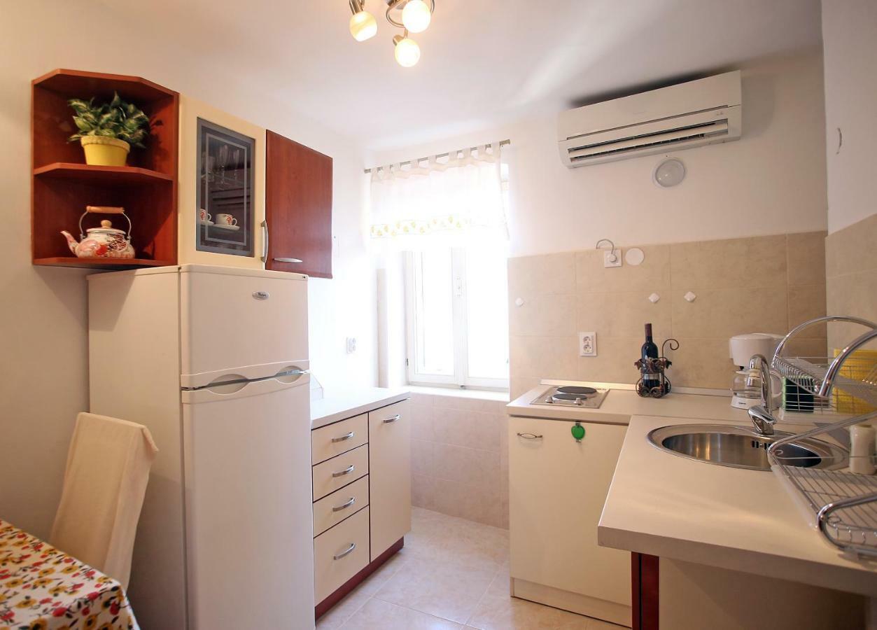 N&D Apartment Rovinj Exterior photo
